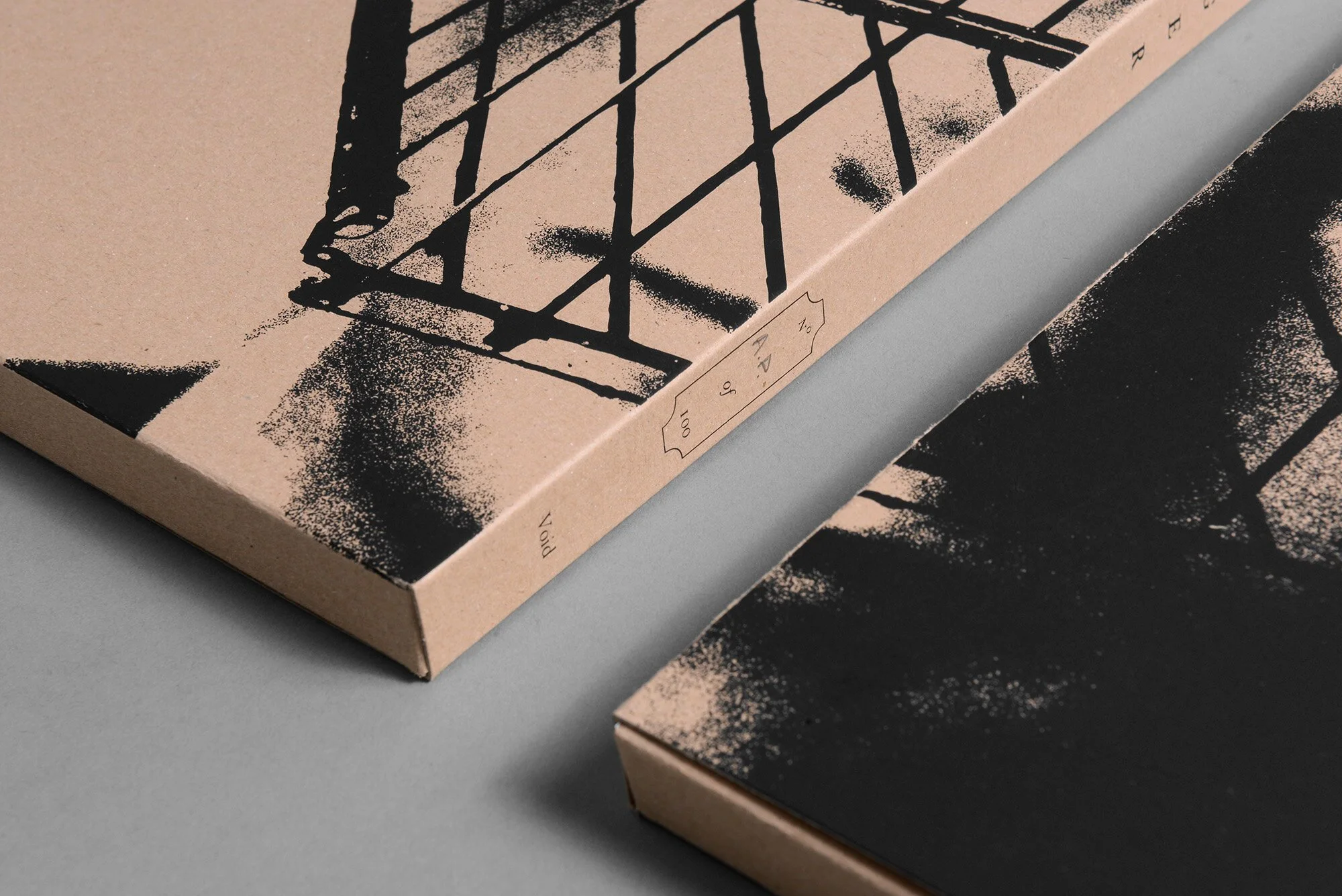 アート・デザイン・音楽 The hunger issue3/autumn winter 2012 Hunger & A Hunger Artist PHOTOBOOK (After Franz Kafka) — Void